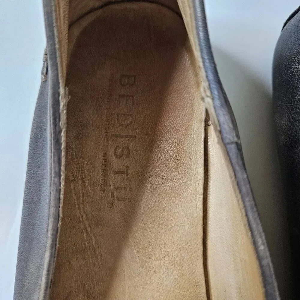 Bed Stu Cobbler leather brown flats. Size 8.5.